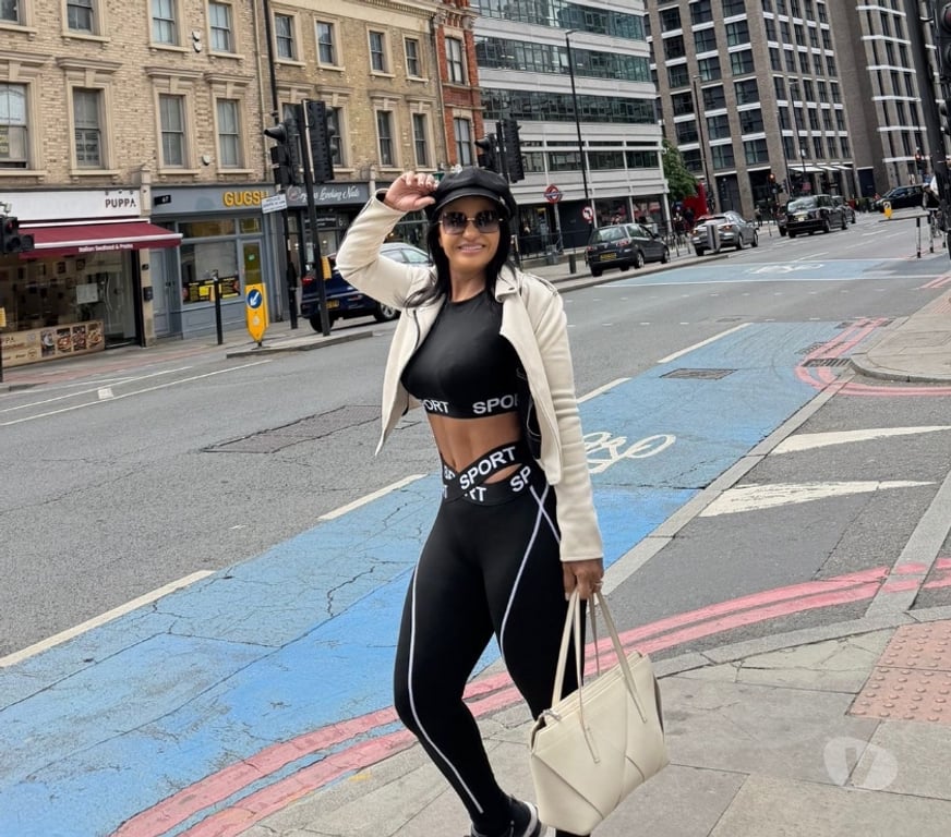 Escorts South East London Croydon - Photos for Brazilian🇧🇷 hot girl🔥