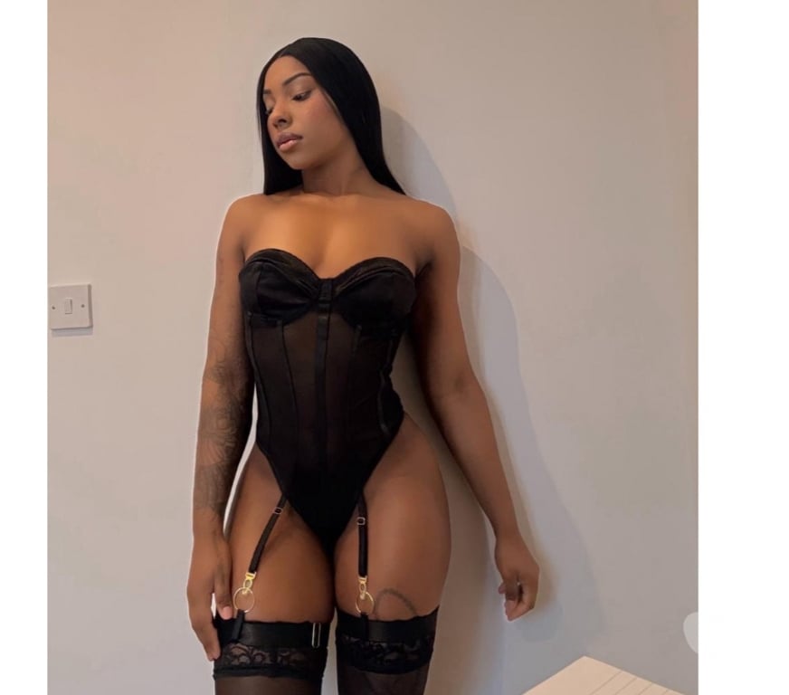 Escorts North West London Kilburn - North West London - Photos for Ruby party and sweet girl