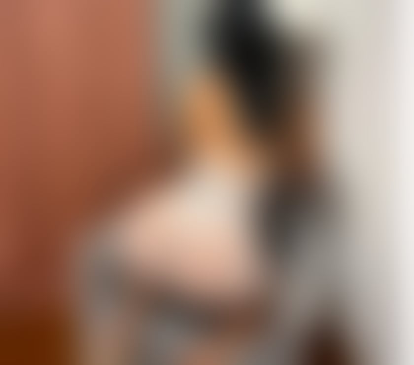 Escorts Merseyside Sefton - Photos for Beautiful, Friendly & Discreet Outcalls