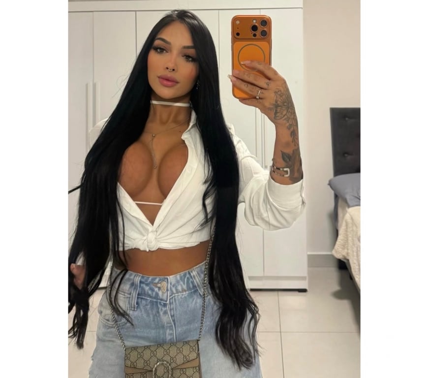 Escorts North West London West Acton Station - North West London - Photos for NATURAL BEAUTY, ATTRACTIVE BRAZILIAN 🇧🇷