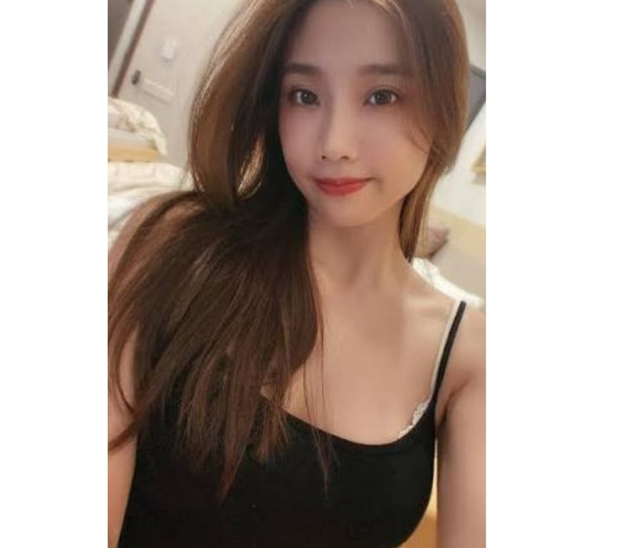 Escorts Devon Plymouth - Photos for New Asian girl in Plymouth city centre good GEF Service
