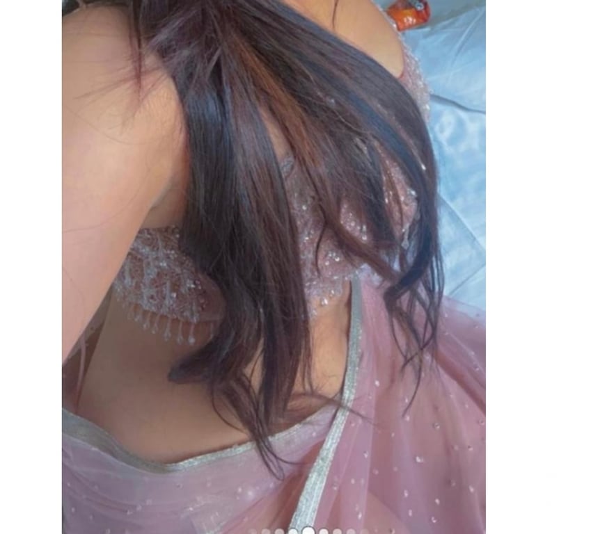 Escorts Lancashire Hyndburn - Photos for Sexy Pakistani KhanZaadi