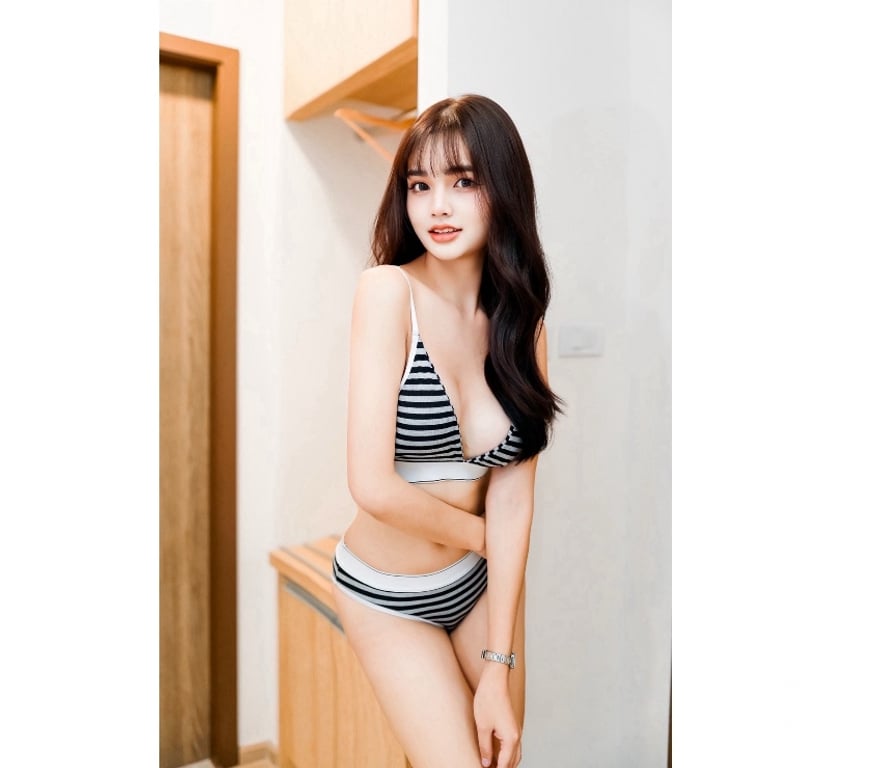 Escorts Greater Manchester Manchester - Photos for I am Meena Thai beautiful lady VIP service Real pic