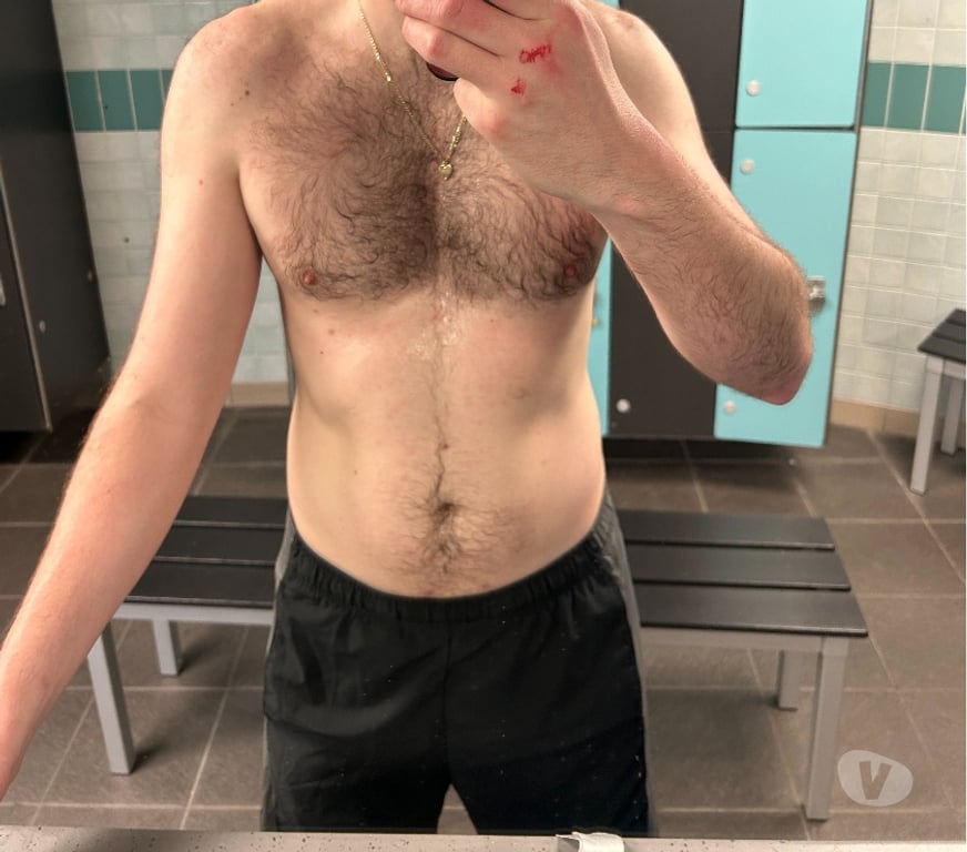  Gay massage West London Paddington - West London - Photos for Meet Thursday. hairy chest, talented lips, masc energy