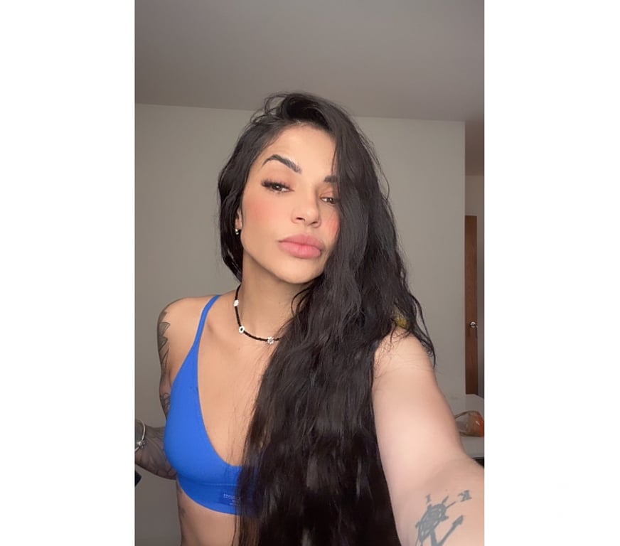 Escorts East London Tower Hamlets - East London - Photos for Bia🫦moreno🇧🇷 Sweet, playful and naturally ❤️
