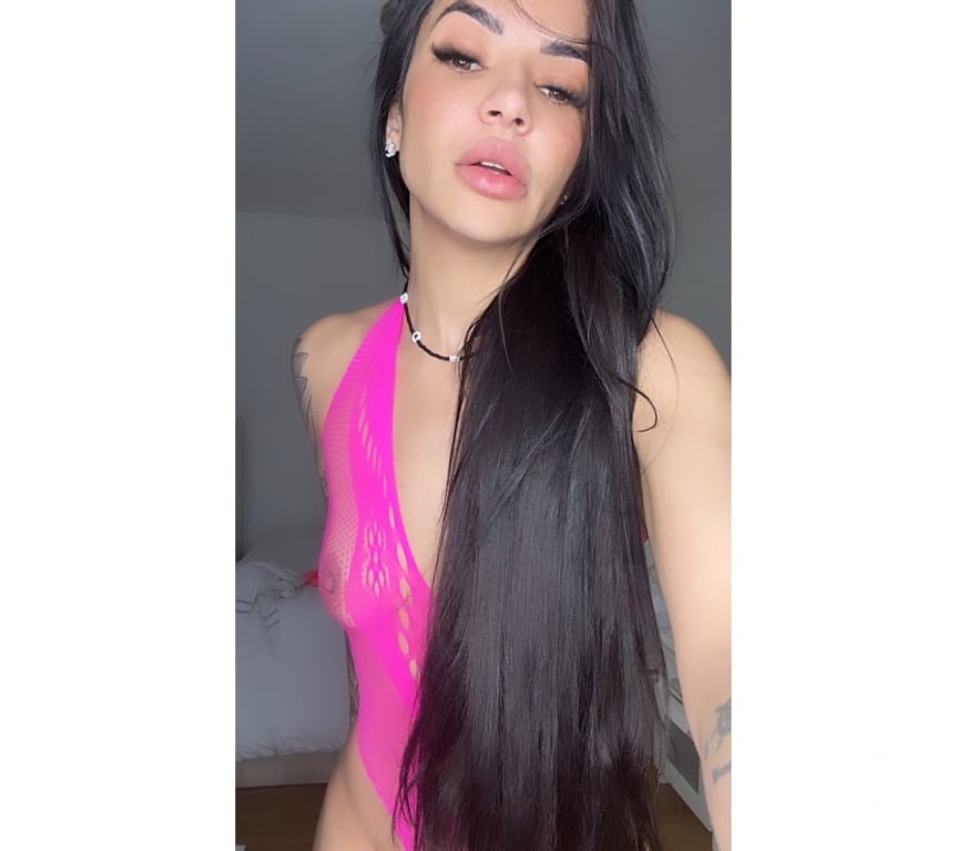 Escorts East London Blackwall - DLR Station - East London - Photos for Bia🫦moreno🇧🇷 💫 Available no fake
