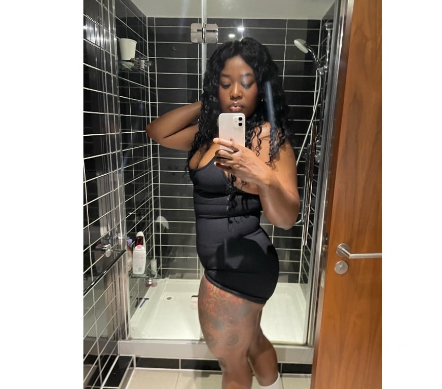 Adult Entertainment North London Shoreditch High Street Station - North London - Photos for Webcam and WhatsApp video call