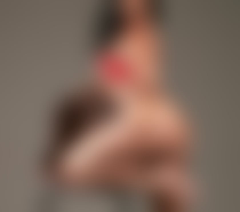 Escort East Dulwich South East London - Photos for HELLO I AM REBECCA NEW ESCORT 🔞 ON TOWN!