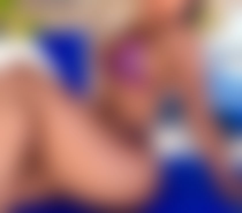 Escorts Newbury Park East London - Photos for CURVY KATRINA ANDRAS