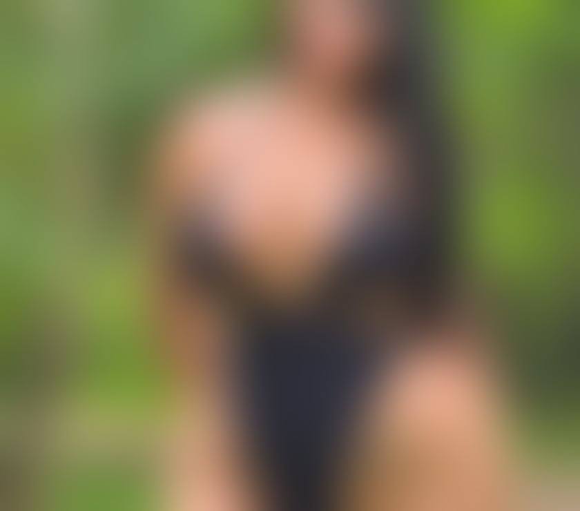 Escorts Newbury Park East London - Photos for CURVY KATRINA ANDRAS