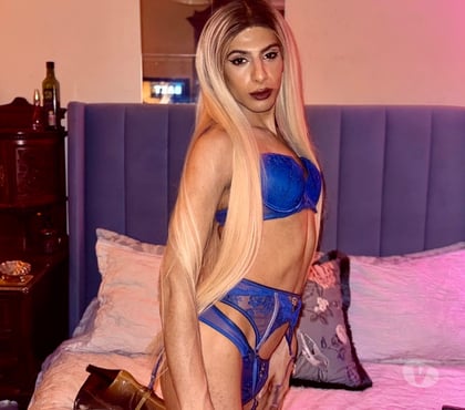 Trans Escorts Bow East London - Photos for Sweet shy latte