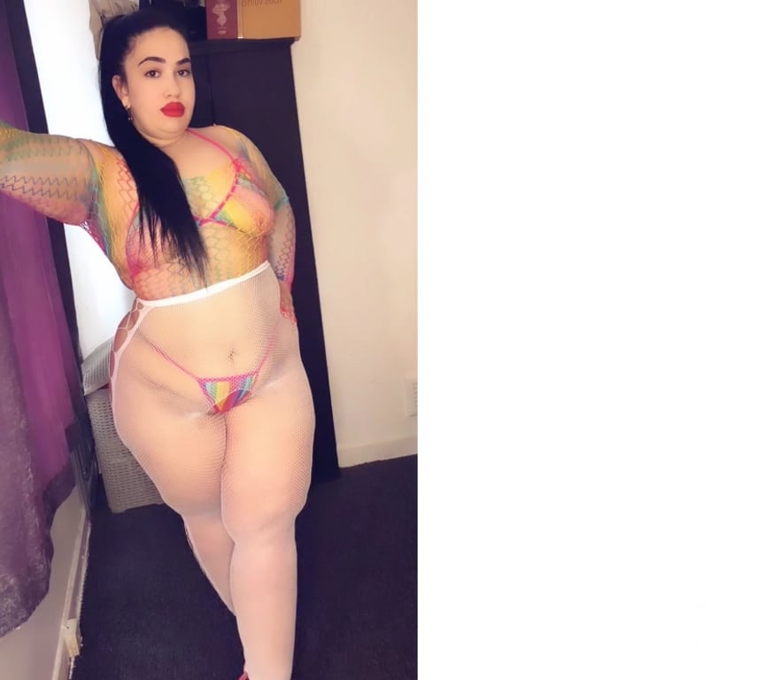 Escorts West Yorkshire Leeds - Photos for Chubby big ass 2 times 60£ no rush gfe A-level