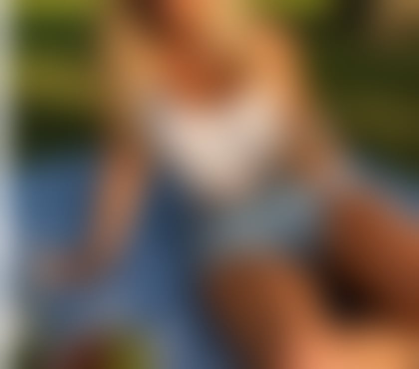 Escorts Essex Basildon - Photos for Blonde xxx Bombshell
