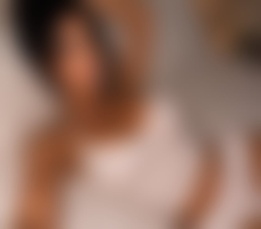  Escorts Lee Chapel North Basildon - Photos for Miss Luscious Layla