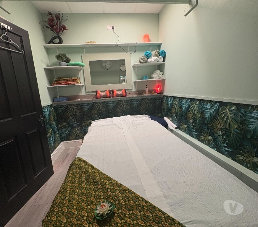 Full body massage Surrey Runnymede - Photos for Lucy Thai Massage