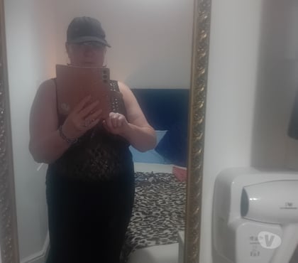  Escorts & Erotic Massage Wakefield City Centre Wakefield - Photos for BRITISH FUN MATURE BRUNETTE