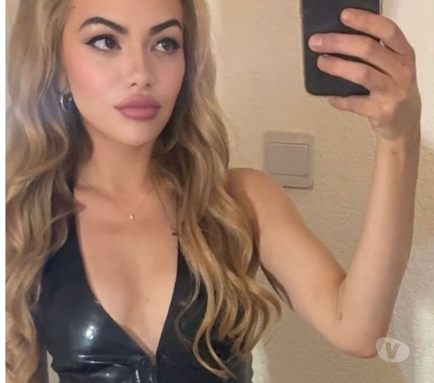 Adult Entertainment Edinburgh Edinburgh - Edinburgh - Photos for Petite blonde | £2 a min | online now ❤️