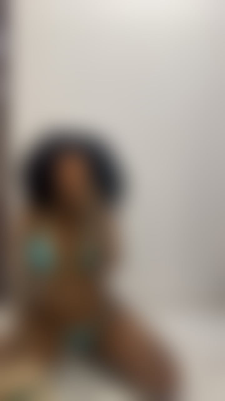 Escorts Essex Colchester - 
