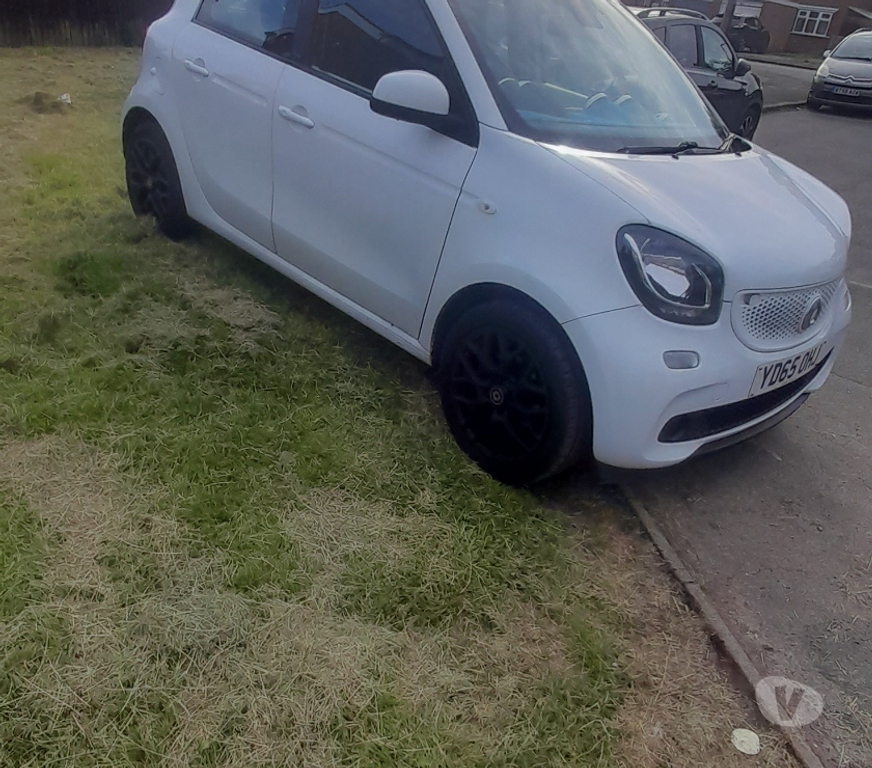 used cars for sale West Midlands Birmingham - Photos for Smart four four proxy premium