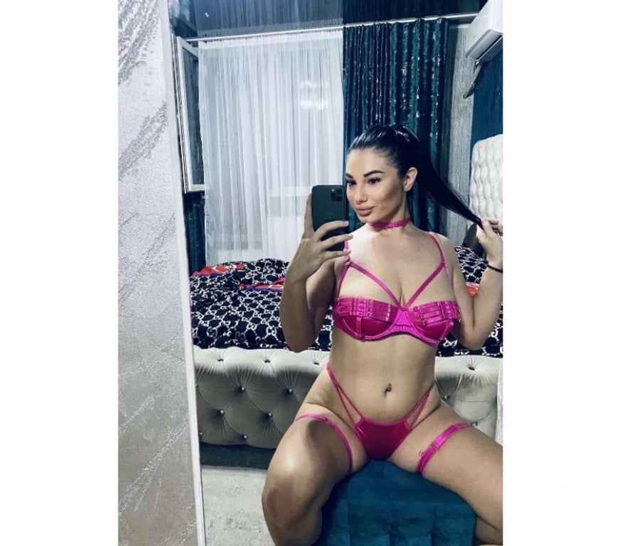 Escorts West Yorkshire Bradford - Photos for 🎀New Melek🎀Best Service here🦋Slim Girl🤩