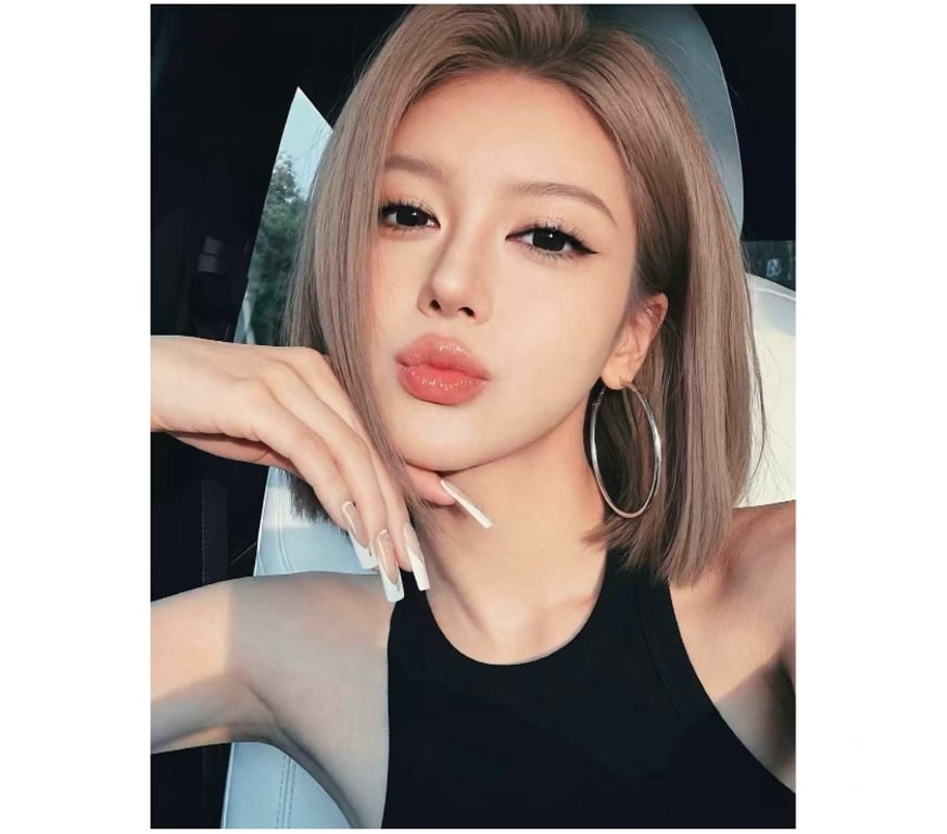 Escorts Merseyside Knowsley - Photos for Cute South Korea lady