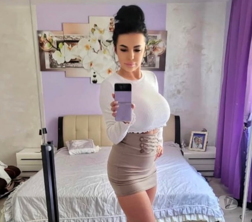 Escorts Essex Harlow - Photos for NO DEPOSIT REQUIRED🥰♥️♥️♥️BIG BOOBS🔥
