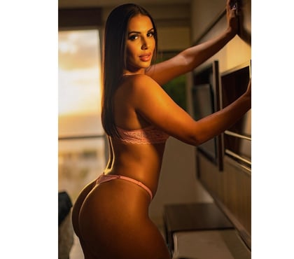 BDSM Escorts & Erotic Massage Peterborough City Centre Peterborough - Photos for 🔥 Mia • latina • Real Photos 🇧🇷