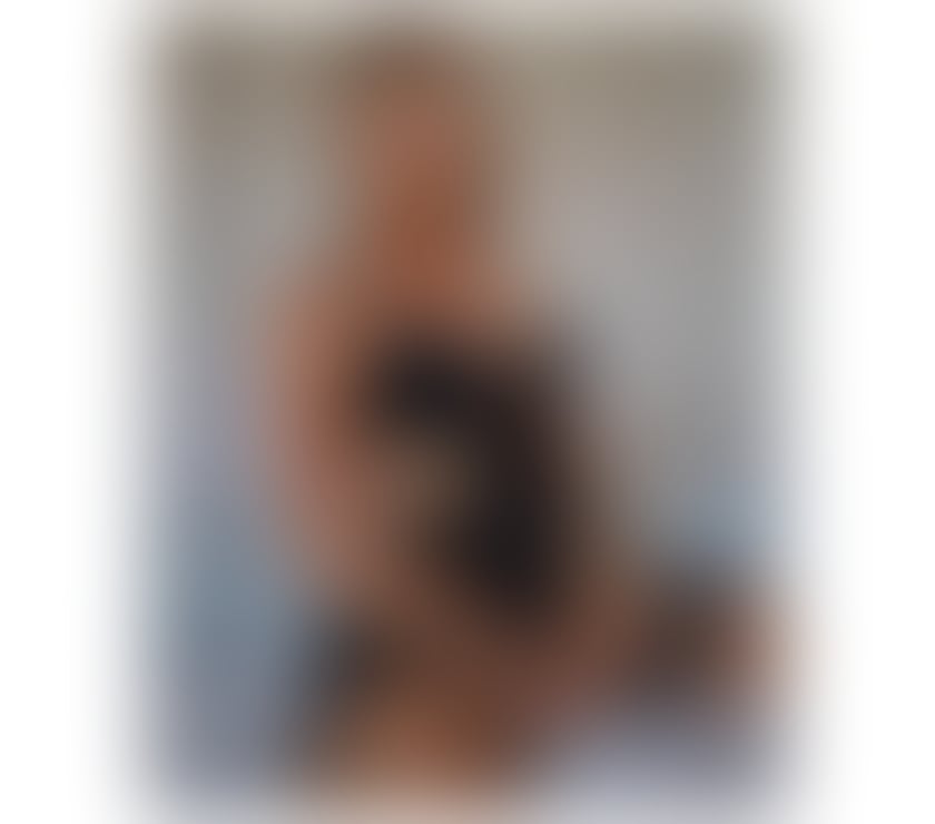 Escorts North West London Colindale - North West London - Photos for 🇧🇷Blonde, Classy & Unforgettable