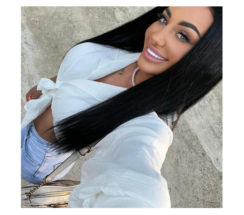 Escorts Wakefield City Centre Wakefield - Photos for Party Girl brunette 22 years✨ outcall for you call me🥵