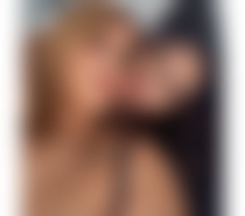 Escorts Edinburgh Edinburgh - Edinburgh - Photos for COLOMBIAN PARTY GIRL DUO SAMANTHA AND ROSA BEST 4 HANDS