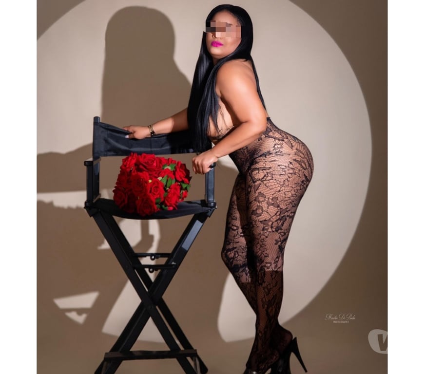 Escorts Edinburgh Edinburgh - Edinburgh - Photos for COLOMBIAN PARTY GIRL DUO SAMANTHA AND ROSA BEST 4 HANDS