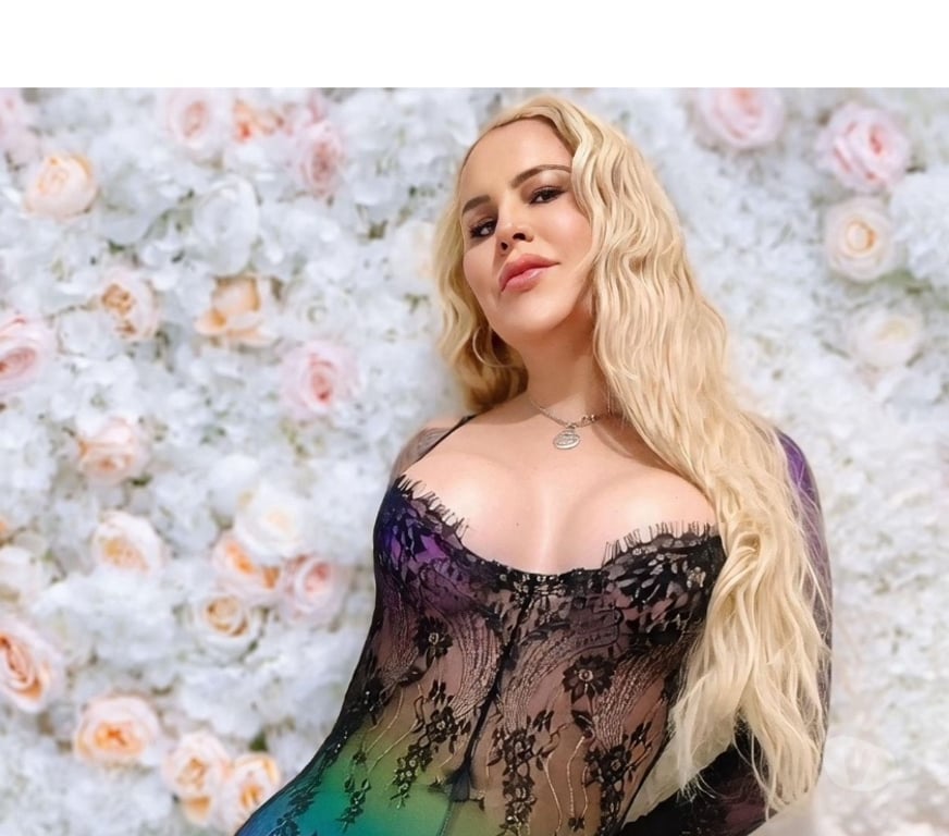 Escorts South West London Battersea - South West London - Photos for 🔥LAURA HOT NAUGHTY BLOND NO RUSH 🔥