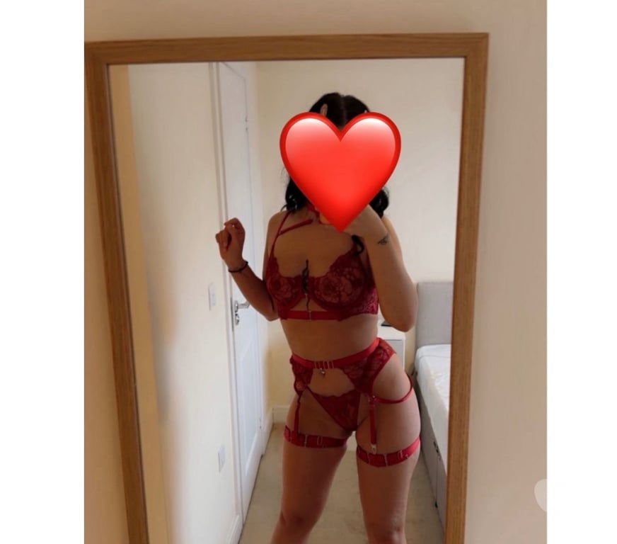Escorts Hull Hull City Centre - Hull - Photos for Evelin ,love party girl ,clean and sensual