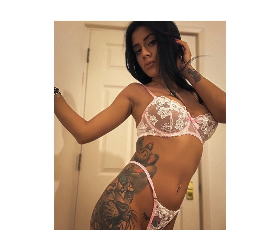 Escorts Dorset Bournemouth, Christchurch and Poole - Photos for ✨️NEW PARTY 🎉GIRL🌸 Susan 🥂 in town 🌸