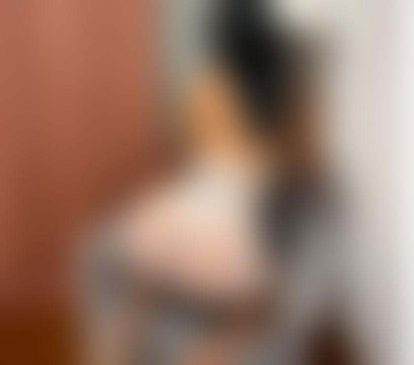 Escorts Flintshire - Wales Afonwen - Flintshire - Photos for Sexy brunette, discreet and unforgettable