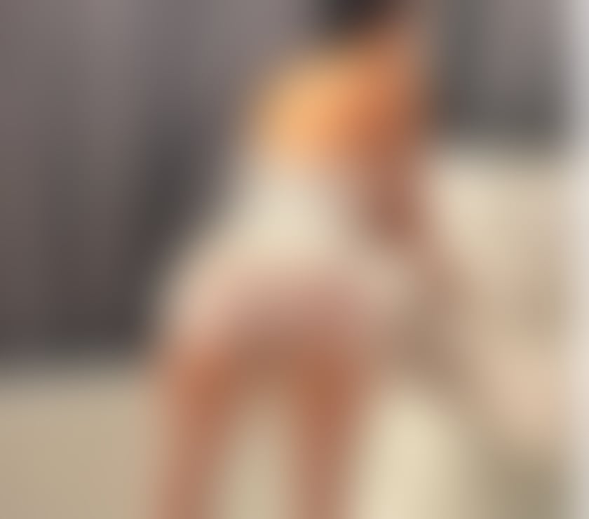 Escorts Flintshire - Wales Connah's Quay - Flintshire - Photos for Beautiful brunette available now