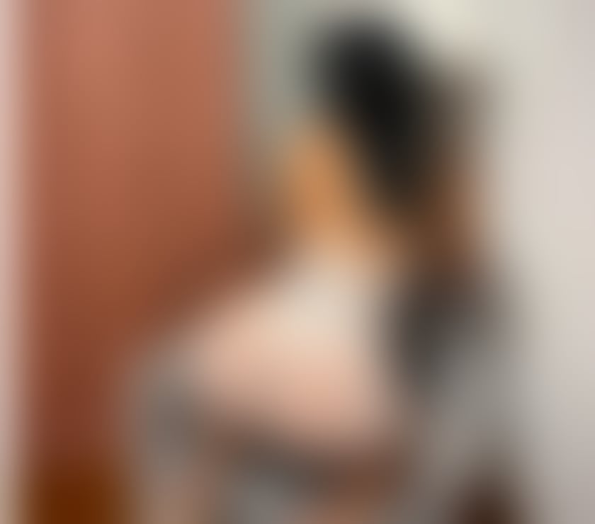 Escorts Flintshire - Wales Connah's Quay - Flintshire - Photos for Beautiful brunette available now