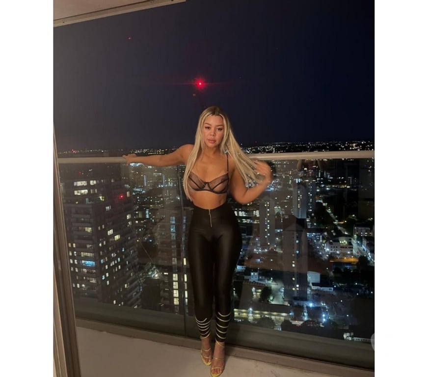 Escorts Essex Brentwood - Photos for Carol photos 100%real Brazilian girl 🇧🇷 party 🔥
