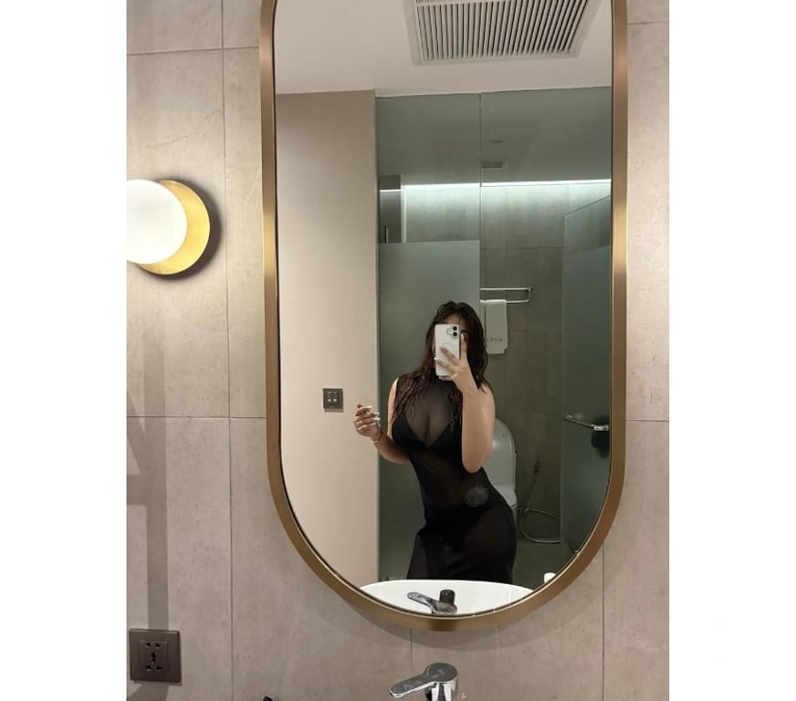 Escorts Central London Aldwych - Central London - Photos for Sessy Neha 🔥 Indian 🔥 22 Available