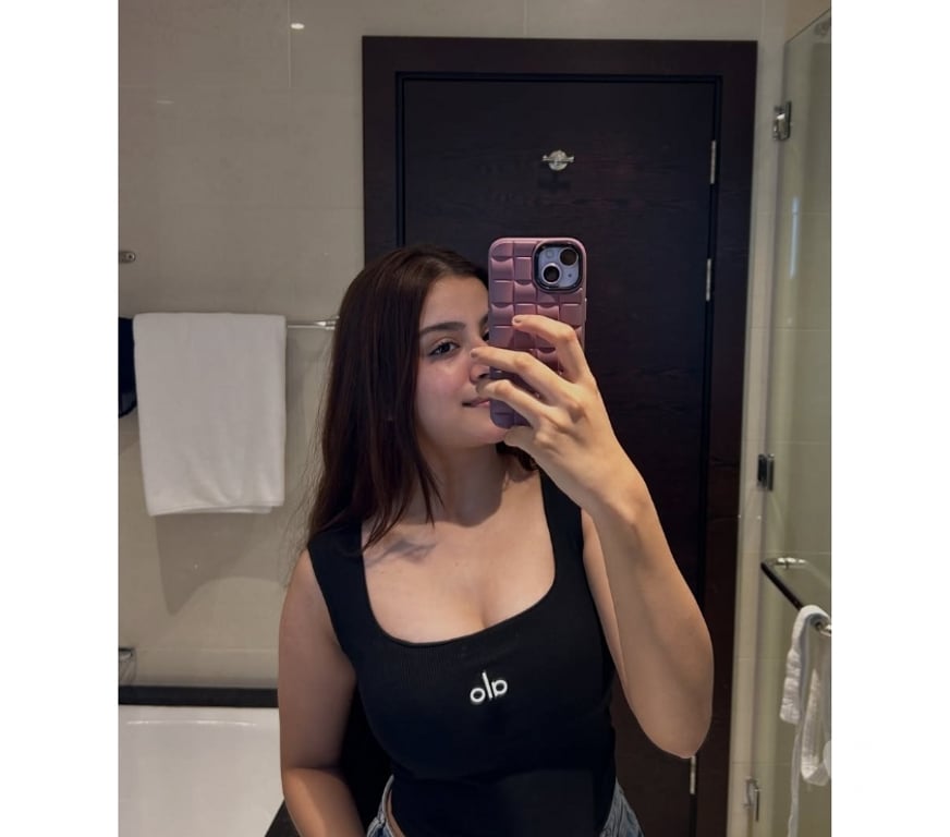 Escorts Ealing Southall - Ealing - Photos for Elegant Indian Girl Available in your town