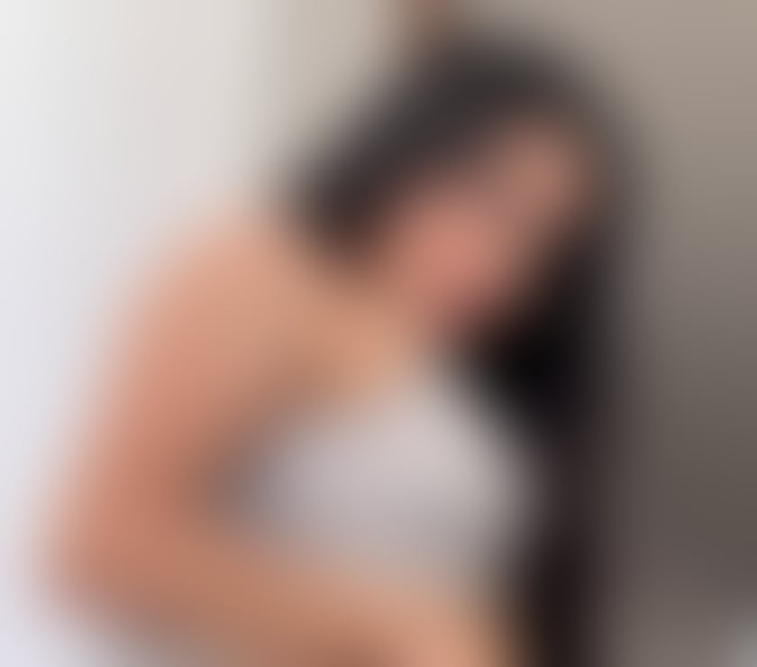 Escorts Ocean Village Southampton - Photos for Sarah new in town Party Girl Best services no rush