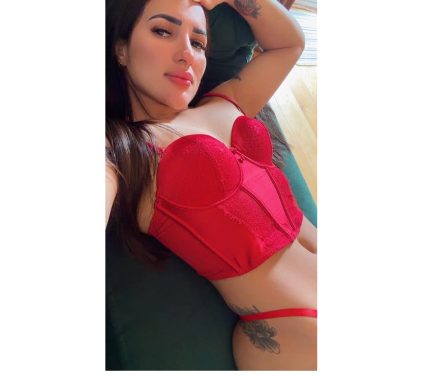 Escorts Kent Dartford - Photos for RED SEXY🇧🇷🔝PARTY🔝HIGH CLASS🍑MASSAGE🍑Júlia