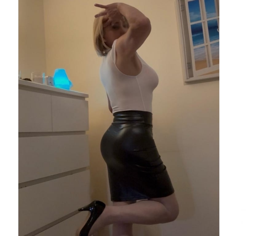 Escorts Edinburgh Edinburgh - Edinburgh - Photos for THE BEST MASSAGE FOR YOU!!