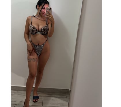  Escorts & Erotic Massage Holbeck Leeds - Photos for Curvy Spanish Beauty, New in town🆕 PARTY GIRLS 🥳🆕