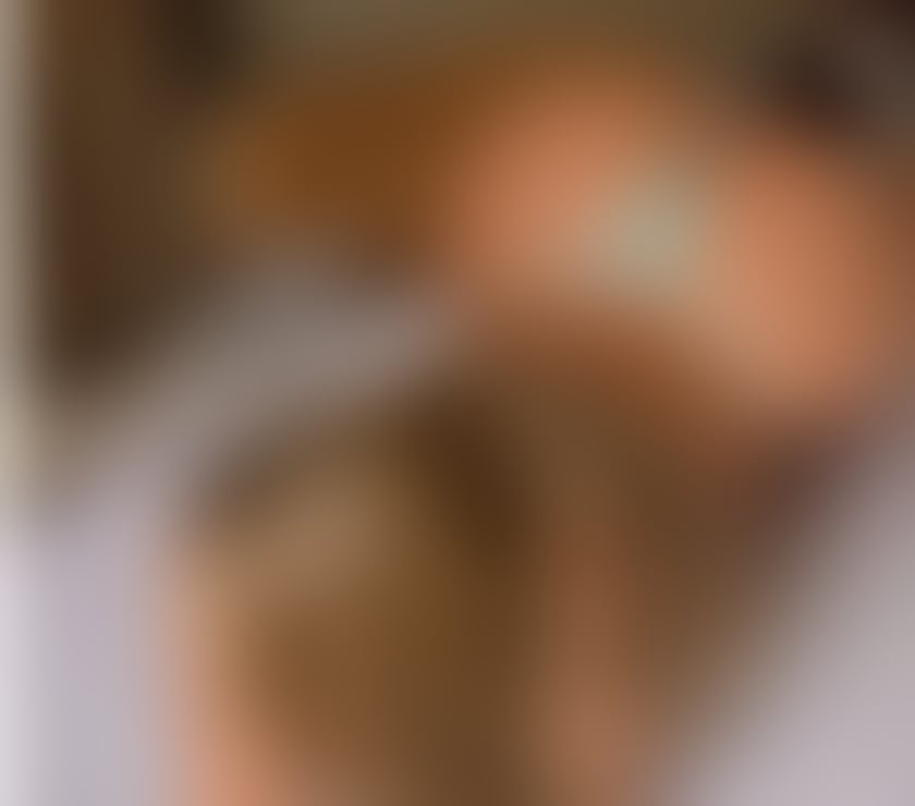 Hey guys I m Eva with big boobs big ass with best choice