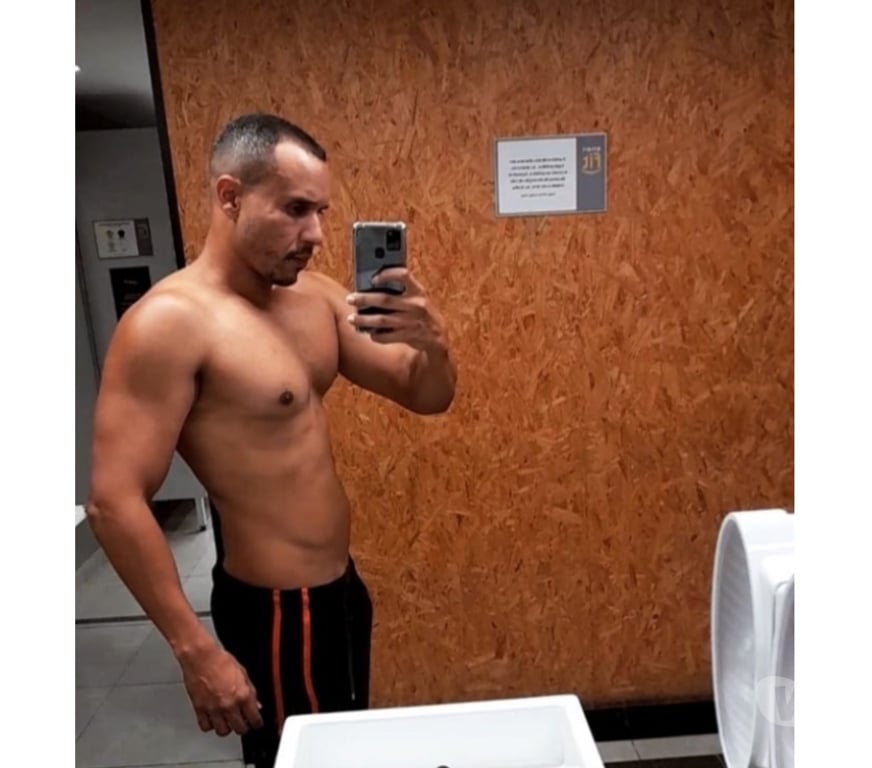  Gay massage Cardiff Cardiff City Centre - Cardiff - Photos for Hot Brazilian guy, big size