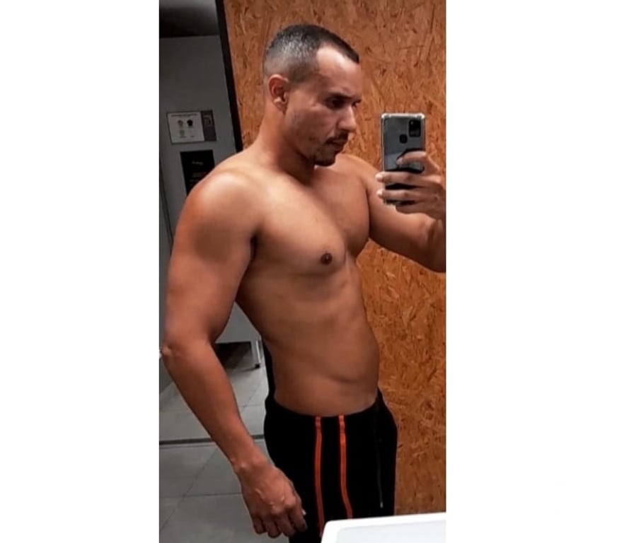  Gay massage Swansea - Wales Swansea City Centre - Swansea - Photos for 100% Discretion XL