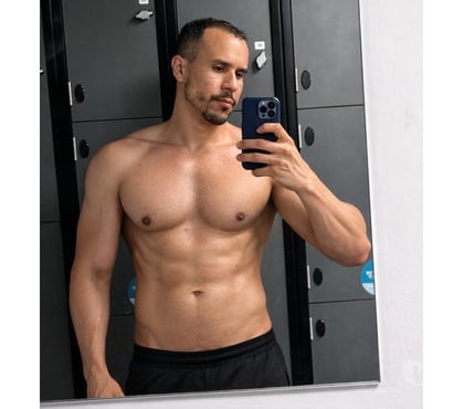  Gay massage Swansea City Centre Swansea - Wales - Photos for 100% Discretion XL