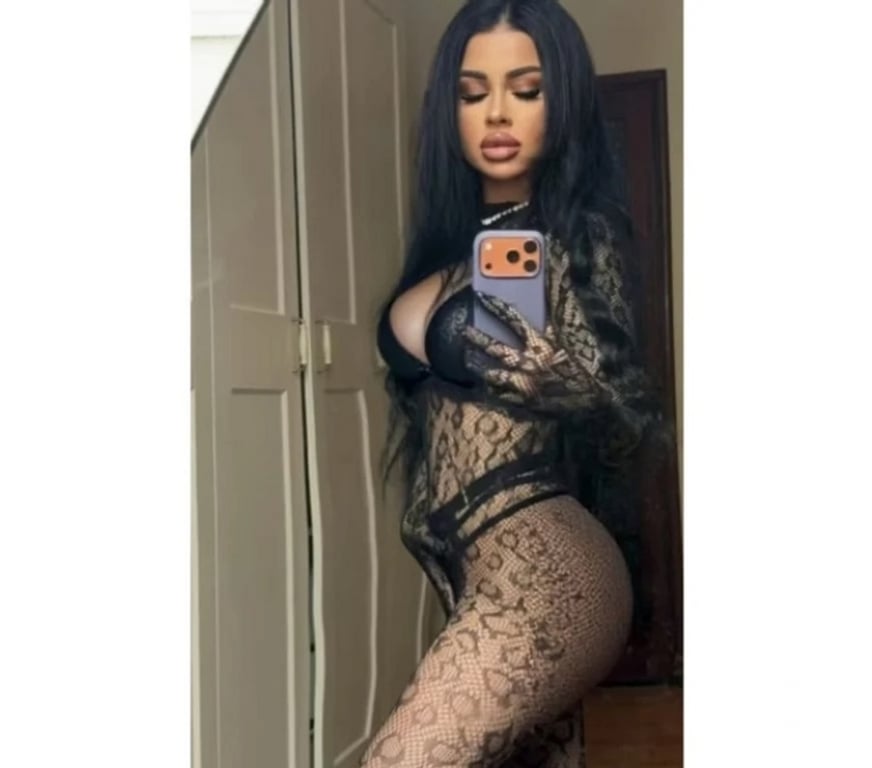 Escorts Surrey Woking - Photos for Party girl ❤️Full service IN&OUT