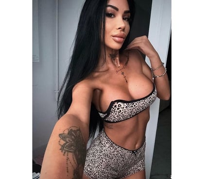  Escorts & Erotic Massage Crawley Down Mid Sussex - Photos for ONLY OUTCALL💕GFE🥰PARTYYY❤️